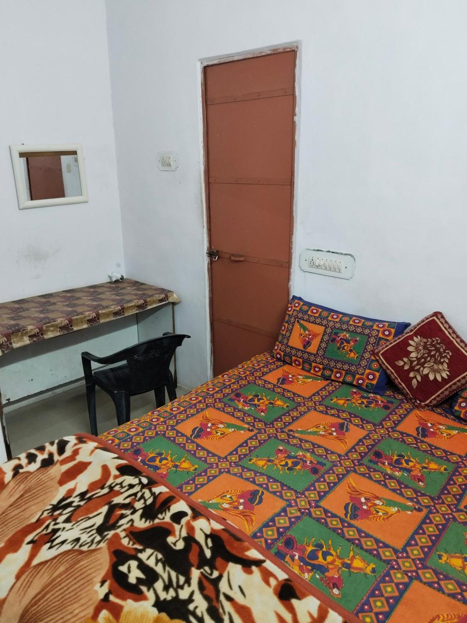 Ugs Guest House Jodhpur  Eksteriør billede